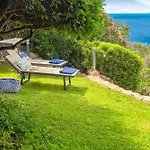 Βίλα Patty With Infinity Pool In Front Of The Sea, Parking And Wifi