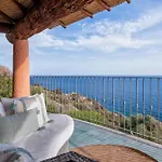 Patty With Infinity Pool In Front Of The Sea, Parking And Wifi Βίλα Torre delle Stelle