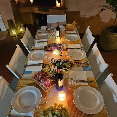 Villa Patty With Infinity Pool In Front Of The Sea, Parking And Wifi * Torre delle Stelle