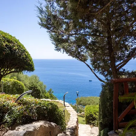 Villa Patty With Infinity Pool In Front Of The Sea, Parking And Wifi Villa Torre delle Stelle
