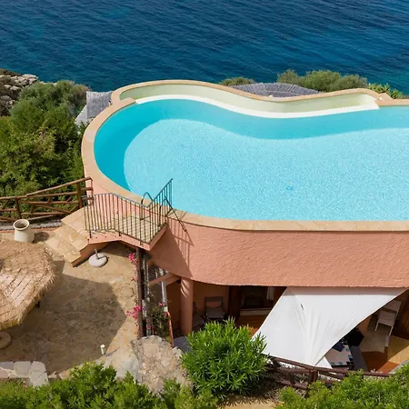 Patty With Infinity Pool In Front Of The Sea, Parking And Wifi Villa Torre delle Stelle