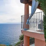 Patty With Infinity Pool In Front Of The Sea, Parking And Wifi Villa *