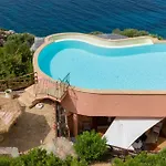 Patty With Infinity Pool In Front Of The Sea, Parking And Wifi 빌라 토레 델레 스텔레
