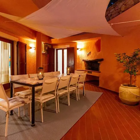 Villa Vista Mozzafiato A Picco Sul Mare Patty Torre delle Stelle