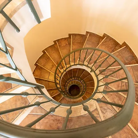 فيلة Patty With Infinity Pool In Front Of The Sea, Parking And Wifi توري ديل ستيل