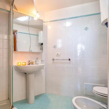 Patty With Infinity Pool In Front Of The Sea, Parking And Wifi *