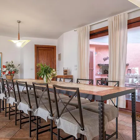 فيلة Patty With Infinity Pool In Front Of The Sea, Parking And Wifi توري ديل ستيل