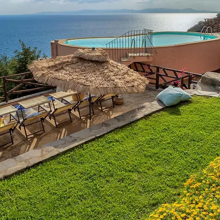 Patty - Luxury Cliffside Estate Whit 180 Panoramic Sea View & Infinity Pool * Torre delle Stelle