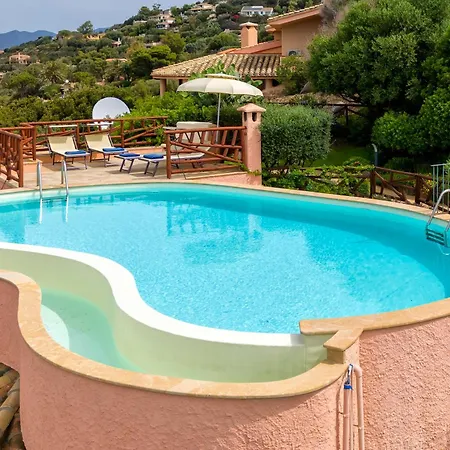 Villa Patty With Infinity Pool In Front Of The Sea, Parking And Wifi