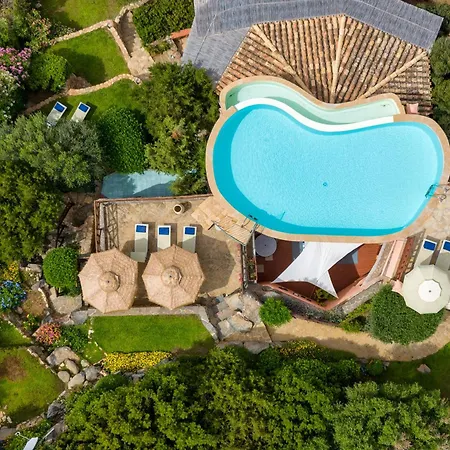 Patty With Infinity Pool In Front Of The Sea, Parking And Wifi Villa *