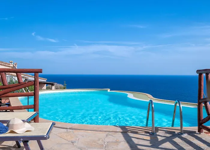 Patty With Infinity Pool In Front Of The Sea, Parking And Wifi * 托雷德尔斯泰尔